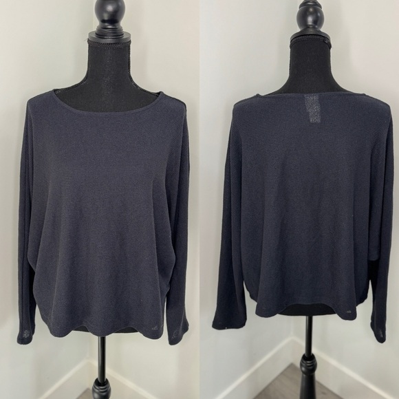 H&M Dark Blue Oversized Knit Boxy Sweater (L) - Picture 1 of 9